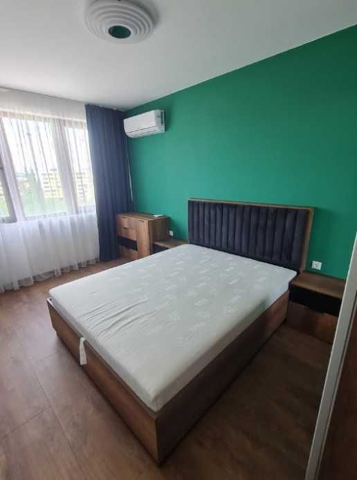 Продава се Двустаен апартамент в София, Център - 73 кв.м за 2054 €/кв.м - Снимка #3