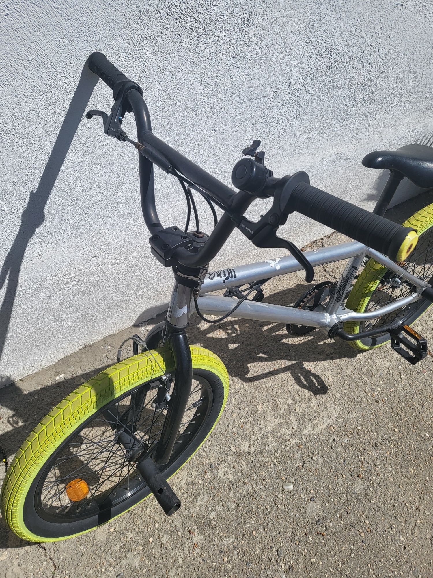 Bicicleta BMX(9-14ani)
