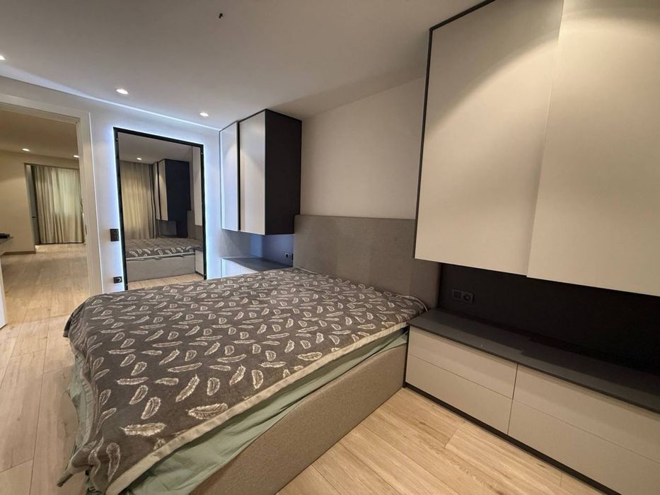 на: Ул ТаллиМаржон Мирабадский район.  Ор.р: Парк Фуркат