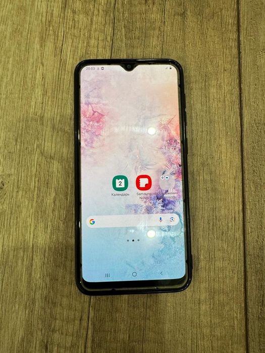 Смартфон Samsung A20