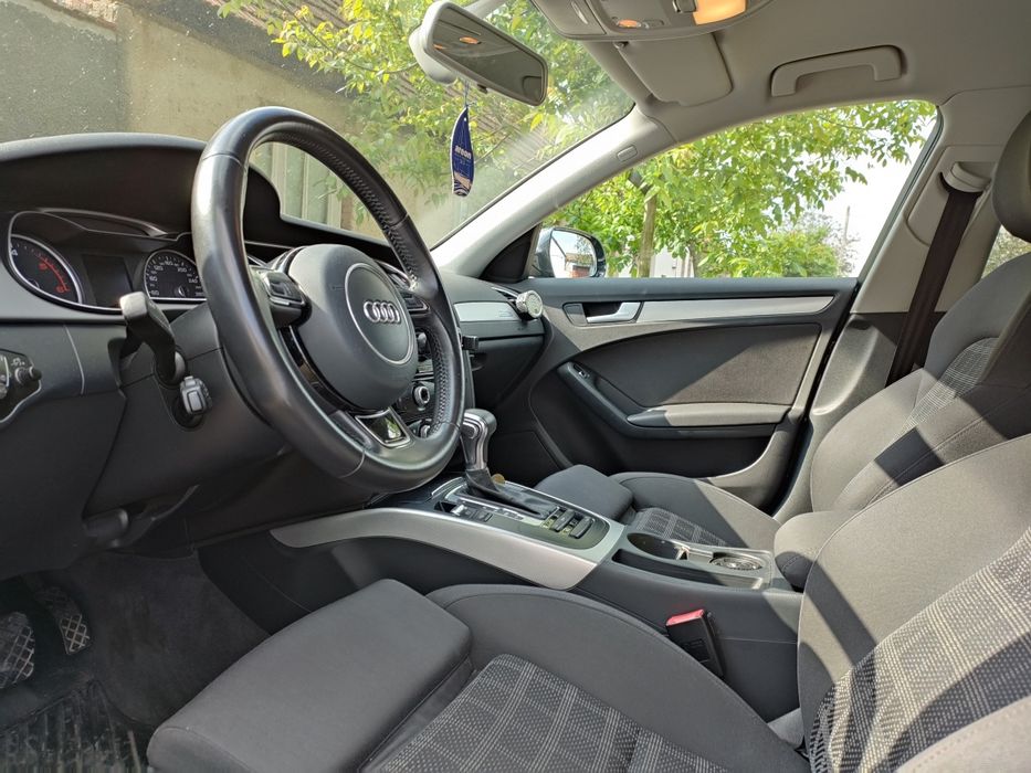 Audi a4 2013 Quattro, s tronic