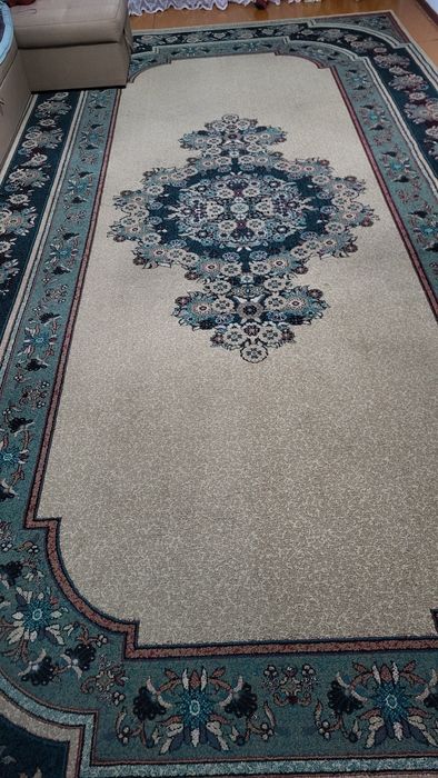 Ковёр состояние отличное