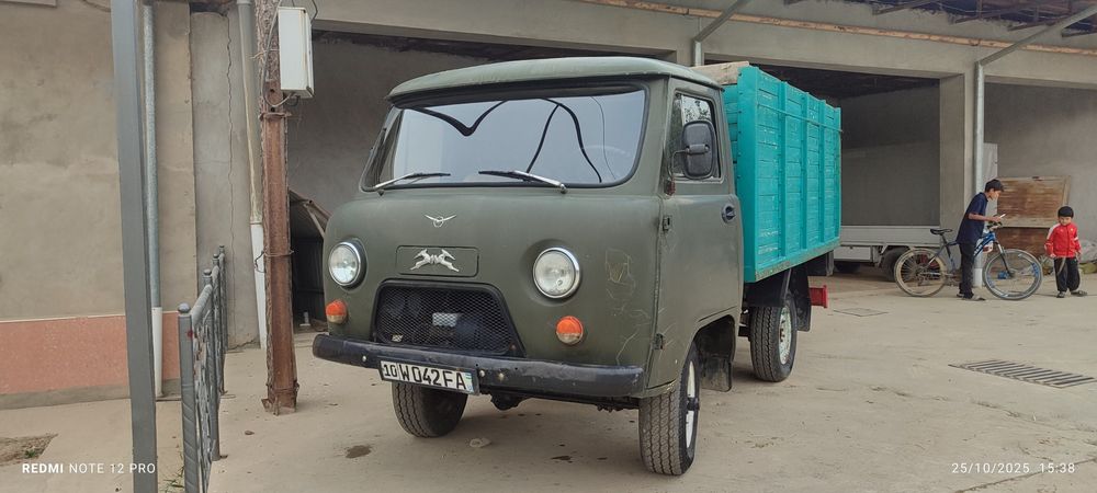 Uaz bartavoy sotiladi