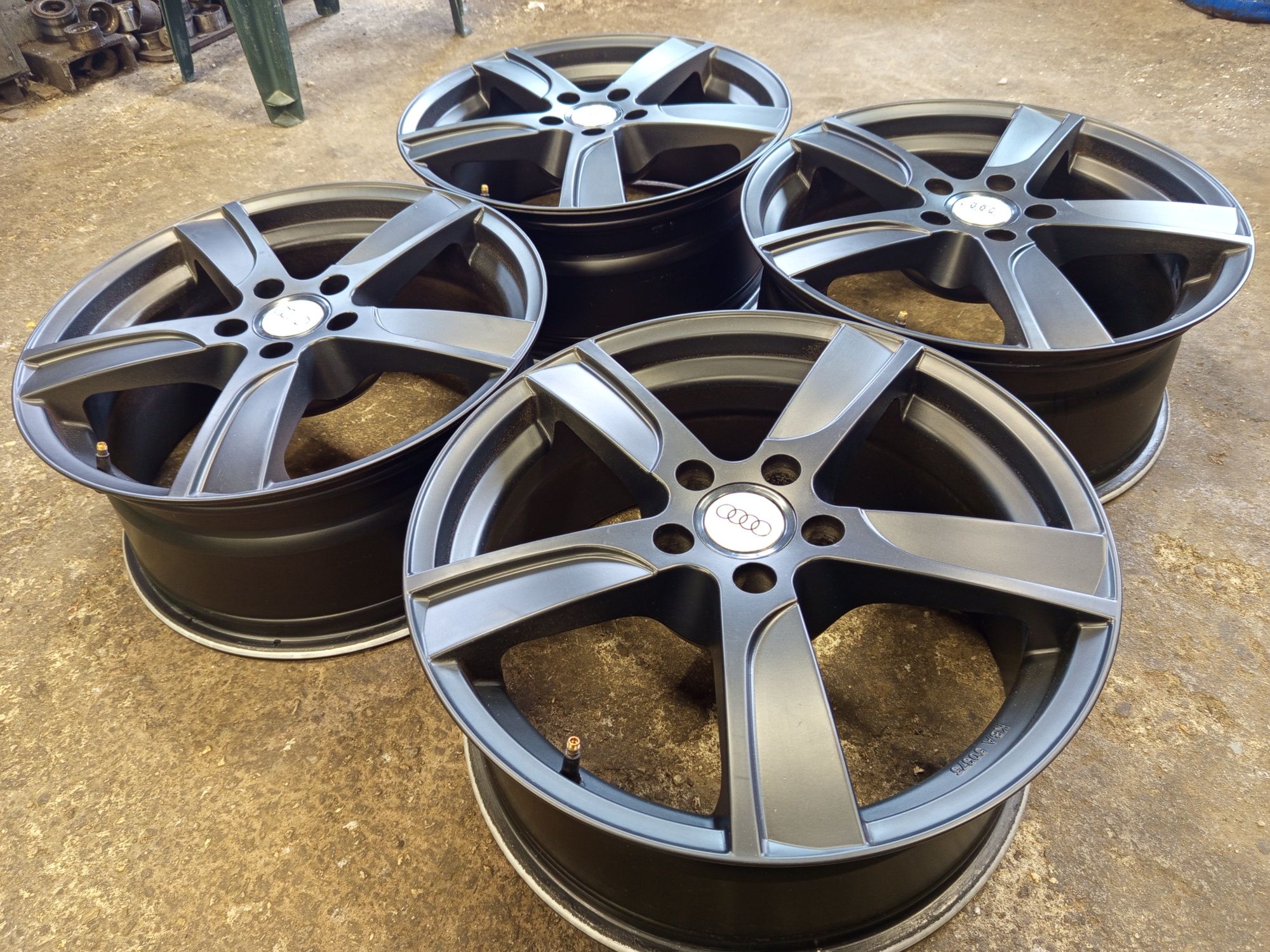 18" Audi A4 A6 Q5 Джанти за Ауди 5x112
