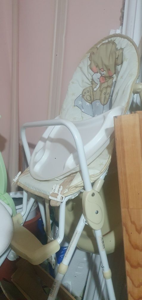 Стол для кормления