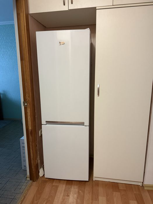 Отдам холодильник в нерабочем состоянии