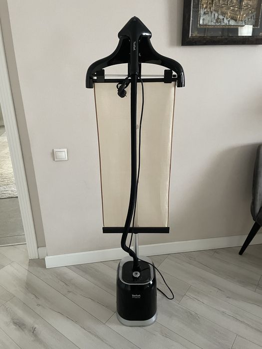 Продам отпариватель Tefal.