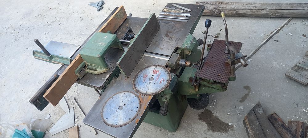 Пет операционна машина