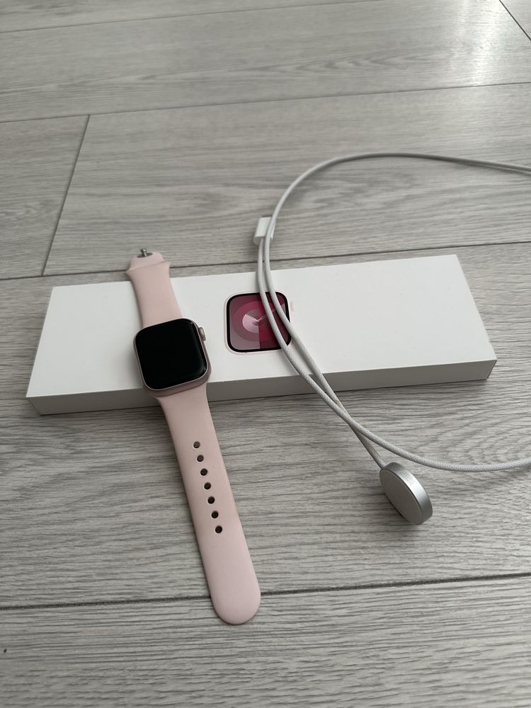 Apple watch series 9