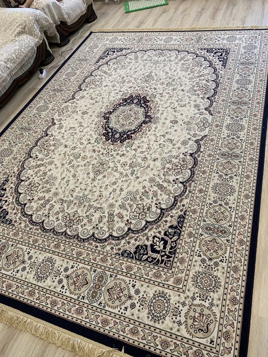 Продам ковер