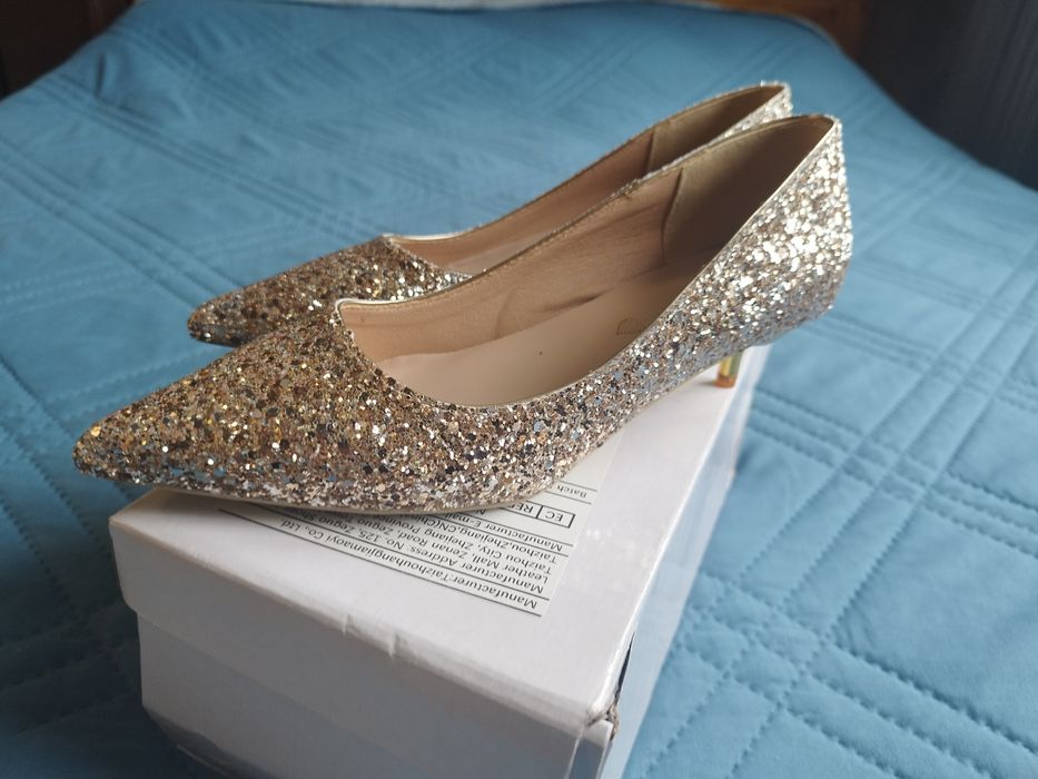 Дамски обувки 37 номер