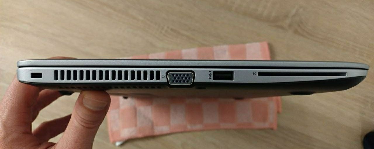 Лаптоп HP 840 G3 в перфектно състояние  2к QHD IPS