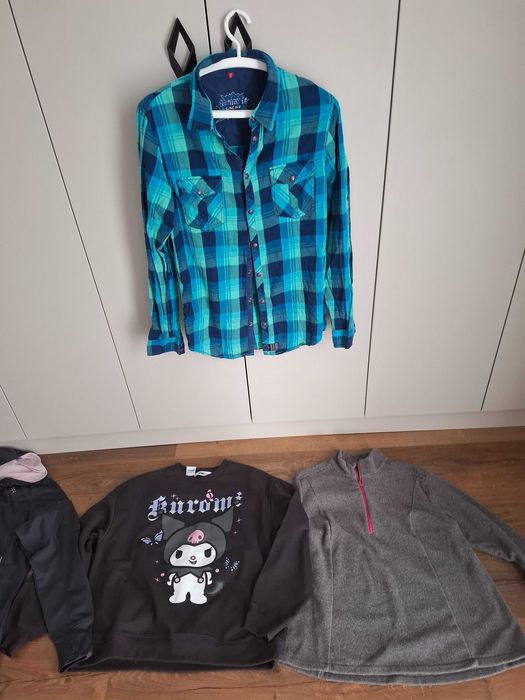 Bluză trei bucati si o camasa L