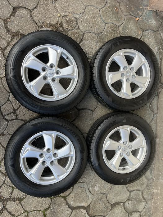 Jante 5x114.3mm, anvelope iarna 215/65 R16, Hyundai IX35, Tucson, Kia