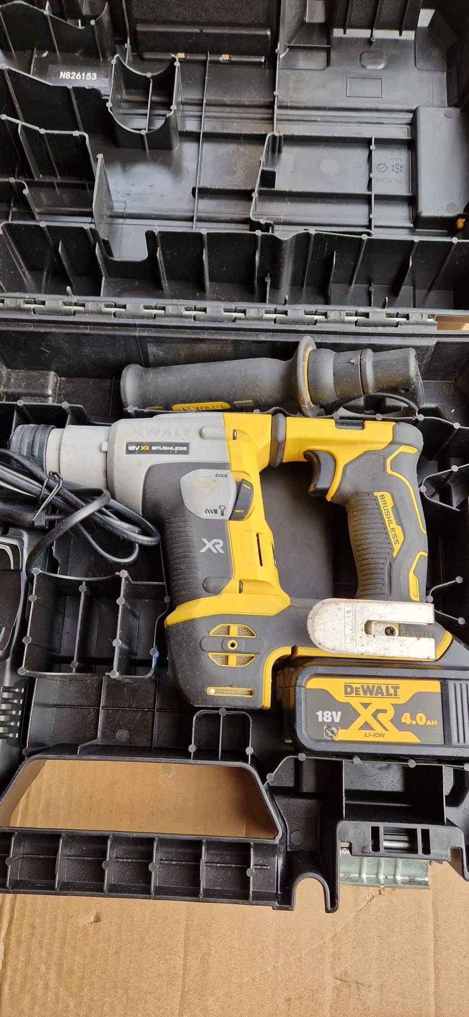 Dewalt rotopercutor pe acumulator