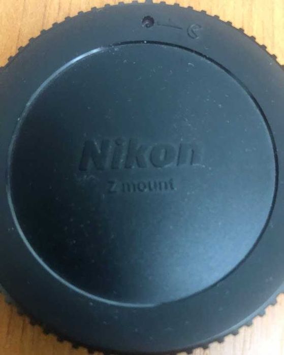 5 Capace foto, 4 Nikon si unul Lensbary