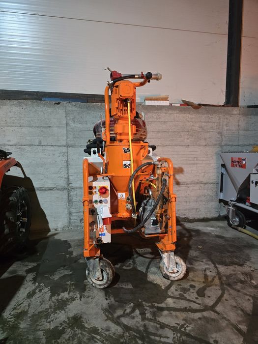 Masina de Tencuit Pft g4!