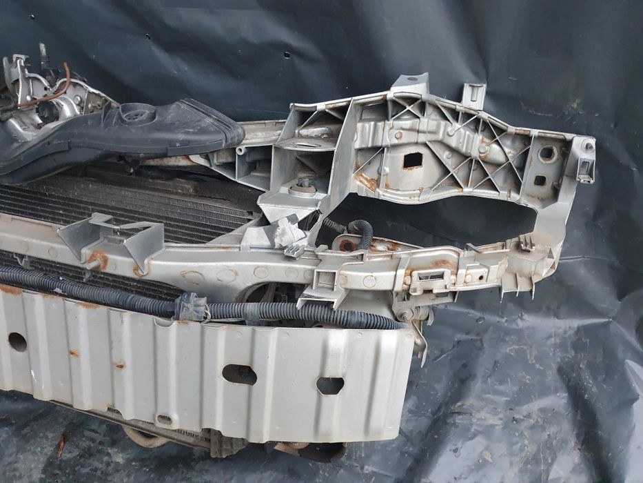 Trager radiatoare intaritura bara fata ford cmax