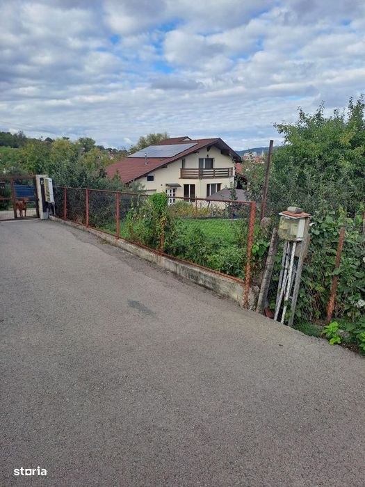 Teren intravilan 646 mp - strada Crasnei