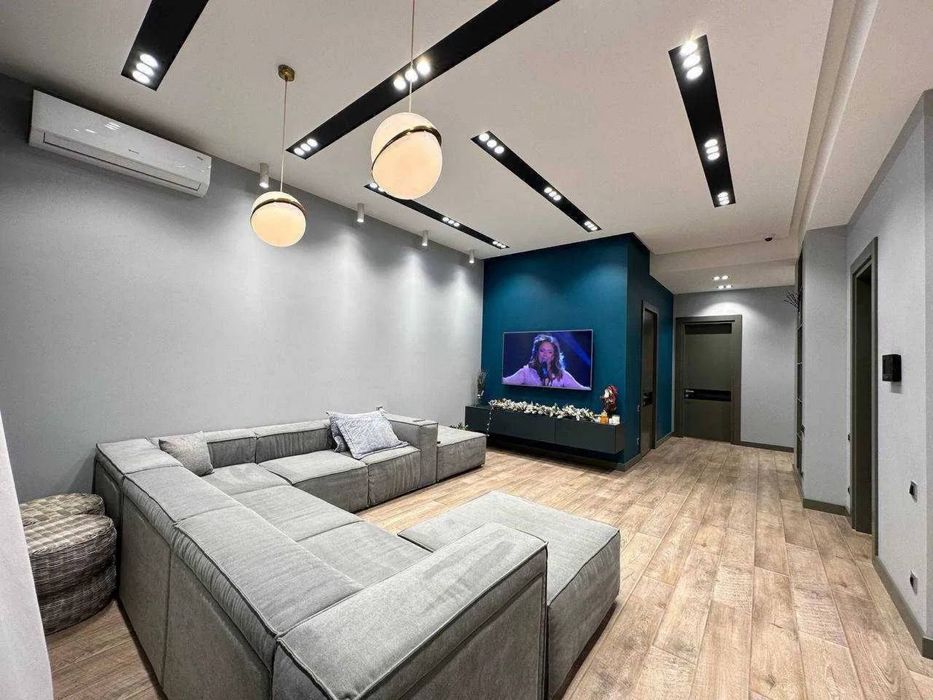 Сдается 3х Комнатная Квартира В Мирабад Авеню !