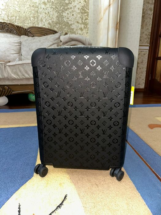 Чемодан Louis Vuitton Horizon 55