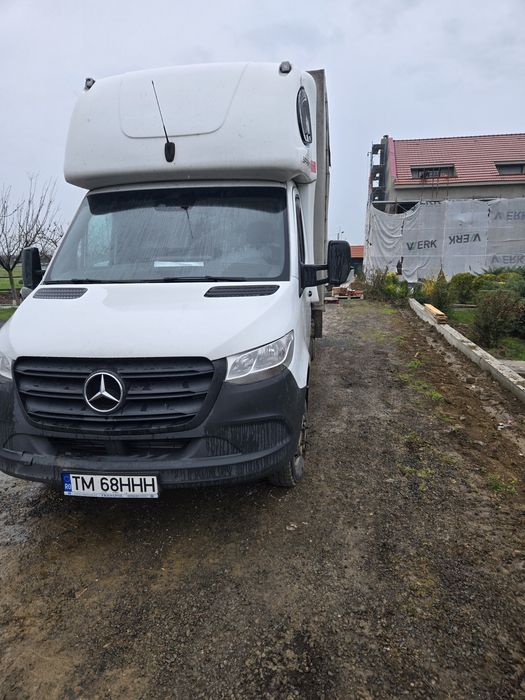 Vând Mercedes sprinter