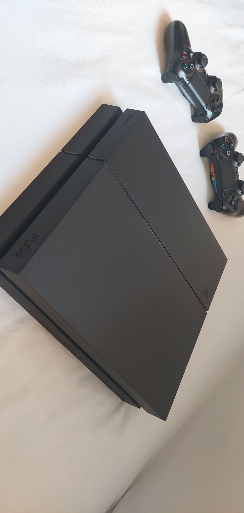 Playstation 4 First Edition