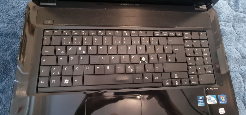 Лаптоп Medion E7212 за части