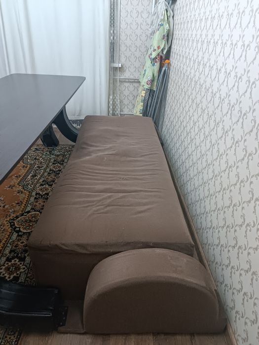 Диван трансформер (стол+диван)