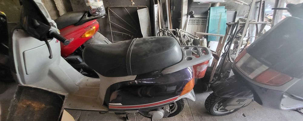 Scutere Piaggio 49cm