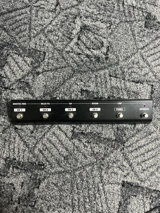 Boss Katana 100 MK1 + Footswitch si Husa