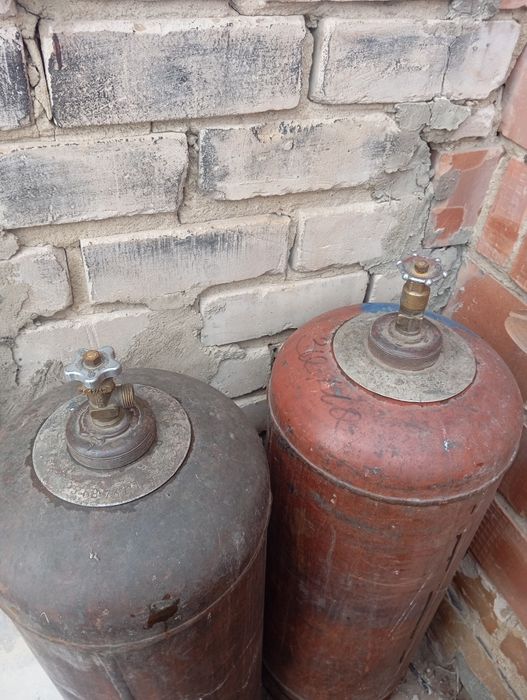 Продам газовый баллон 50 литров