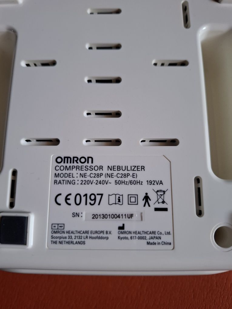 Инхалатор Omron CompAir C28 Plus