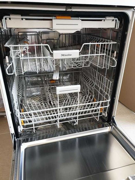 Auto Open - Съдомиялна Miele - 14 Комплекта - Свободностояща - 60см