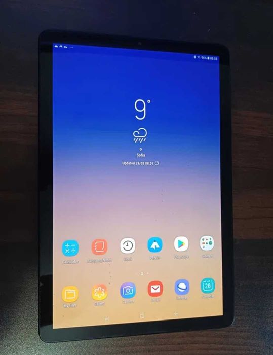 Samsung TAB S4 таблет, Аmoled, клавиатура, S pen, перфектен
