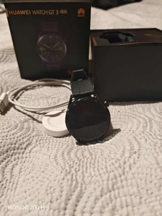 Часовник Huawei gt3