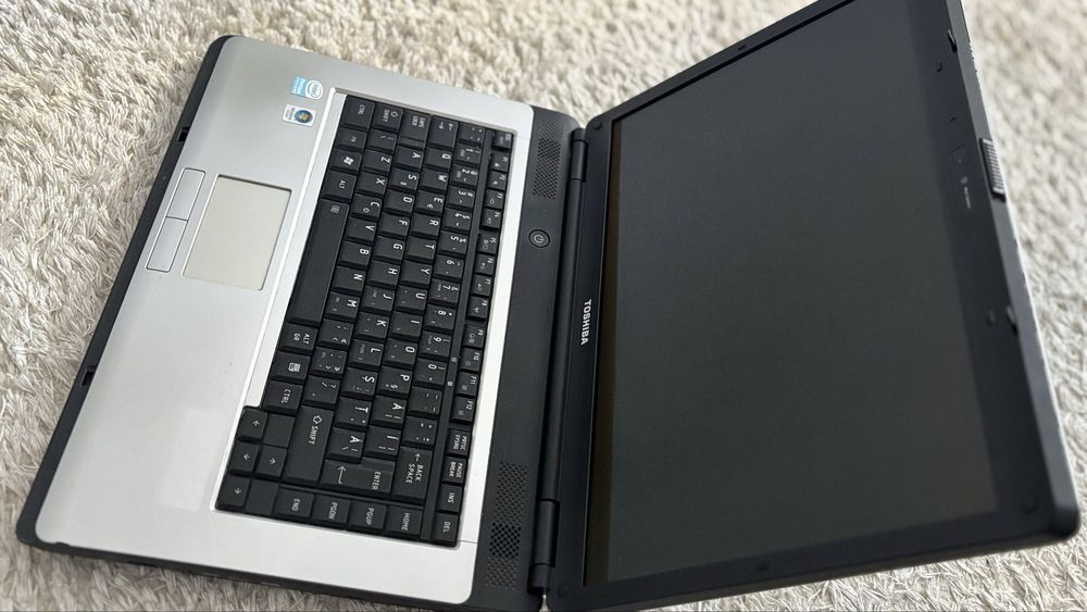Laptop Toshiba satellite L300