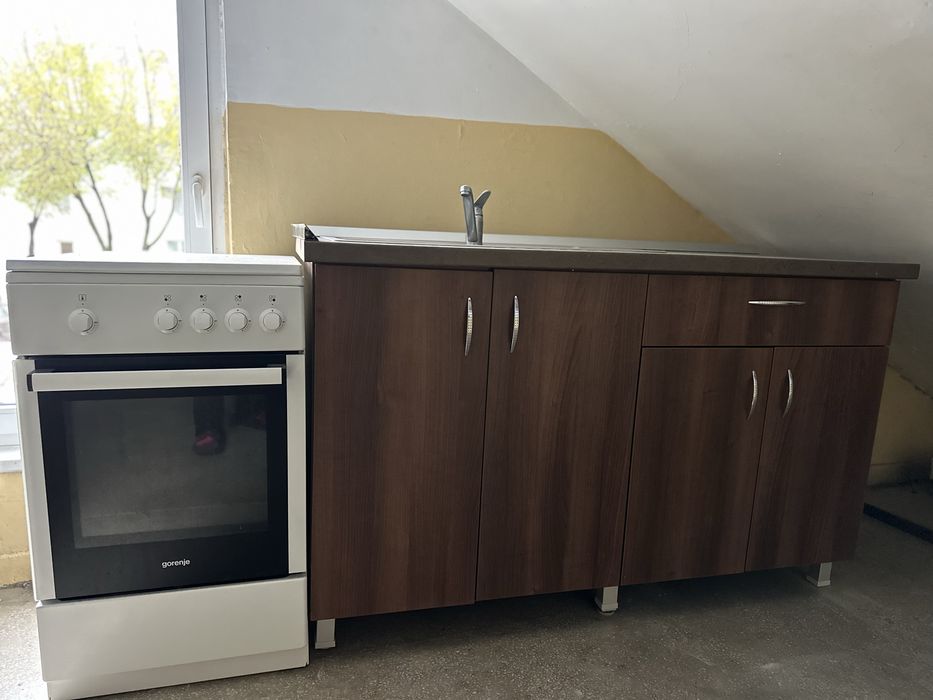 Mobilier de bucatarie + Aragaz