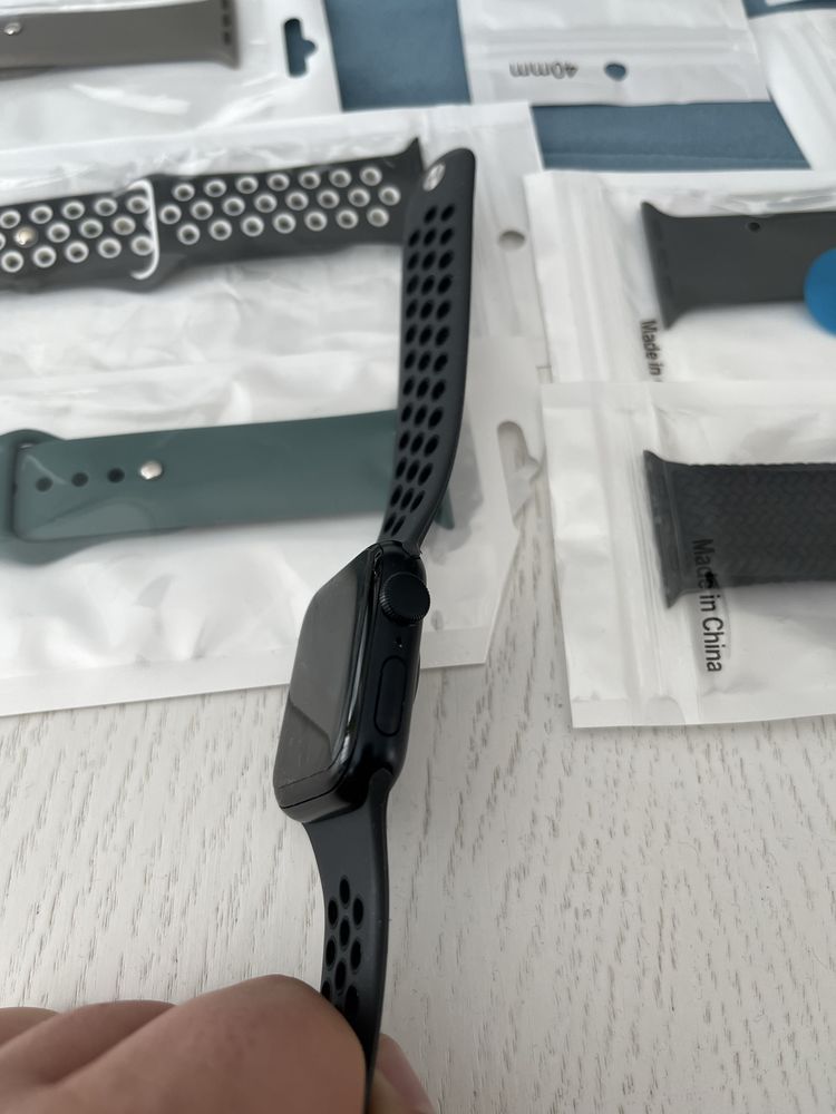 Apple Watch SE2 (2nd gen)