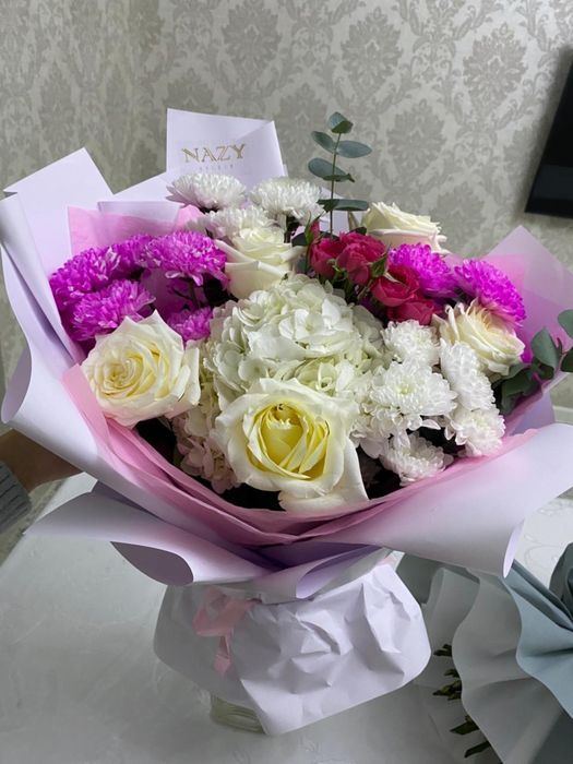 Дәл осы қазір келген гүлдер