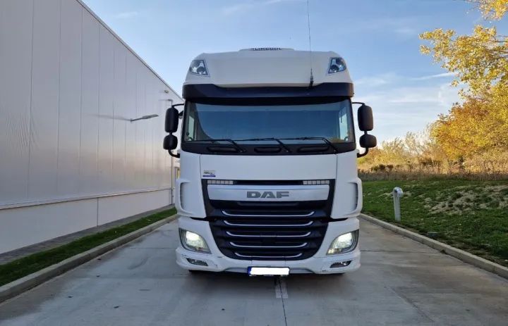 Bara / Capota / Faruri / Usi / Elemente Caroserie / Cabina Daf XF460 106 Euro 6 2012-2021