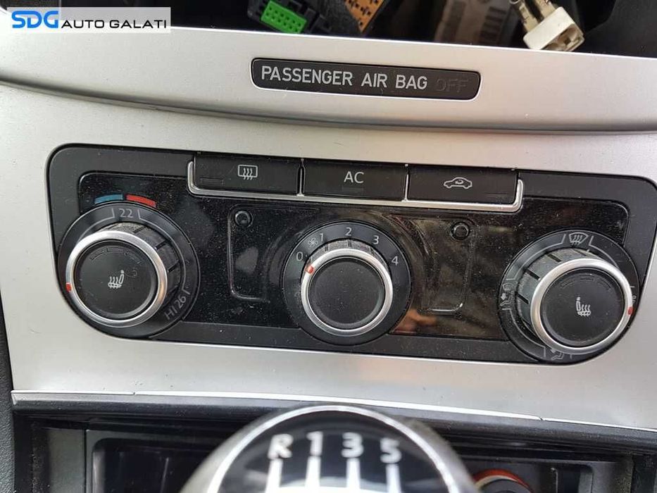 Panou Consola Comanda AC Clima Climatronic cu Incalzire Scaune VW Passat B6 2005 - 2010