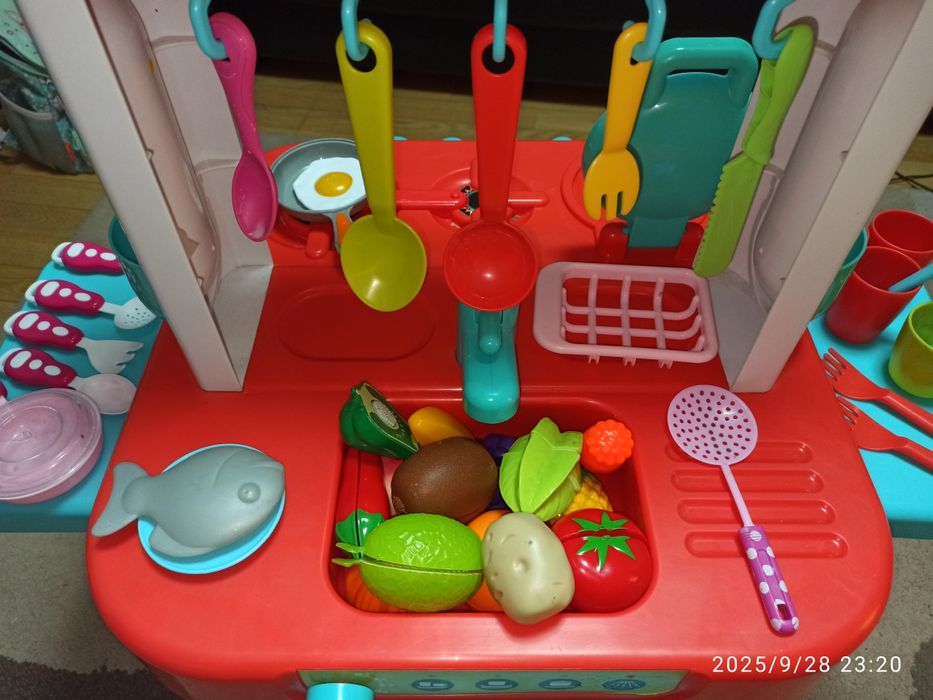 Bucatarie de jucarie MotherCare, bucatarie de copii, accesorii incluse