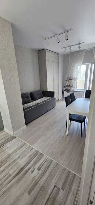 Дава се под наем Тристаен апартамент в София, Зона Б-18 - 90 кв.м за 612 € - Снимка #4