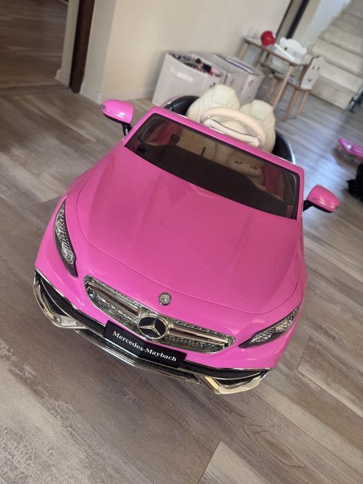 Masinuta pentru fetite