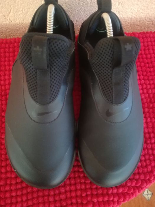 Adidași Nike nr 42 ușori și lati bărbați