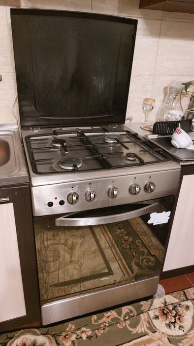 Продается газовая плита