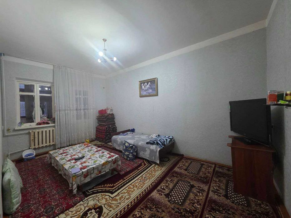 Продаётся 3х комн квартира на 3 этаже Ор-р Динамо 7 гузал