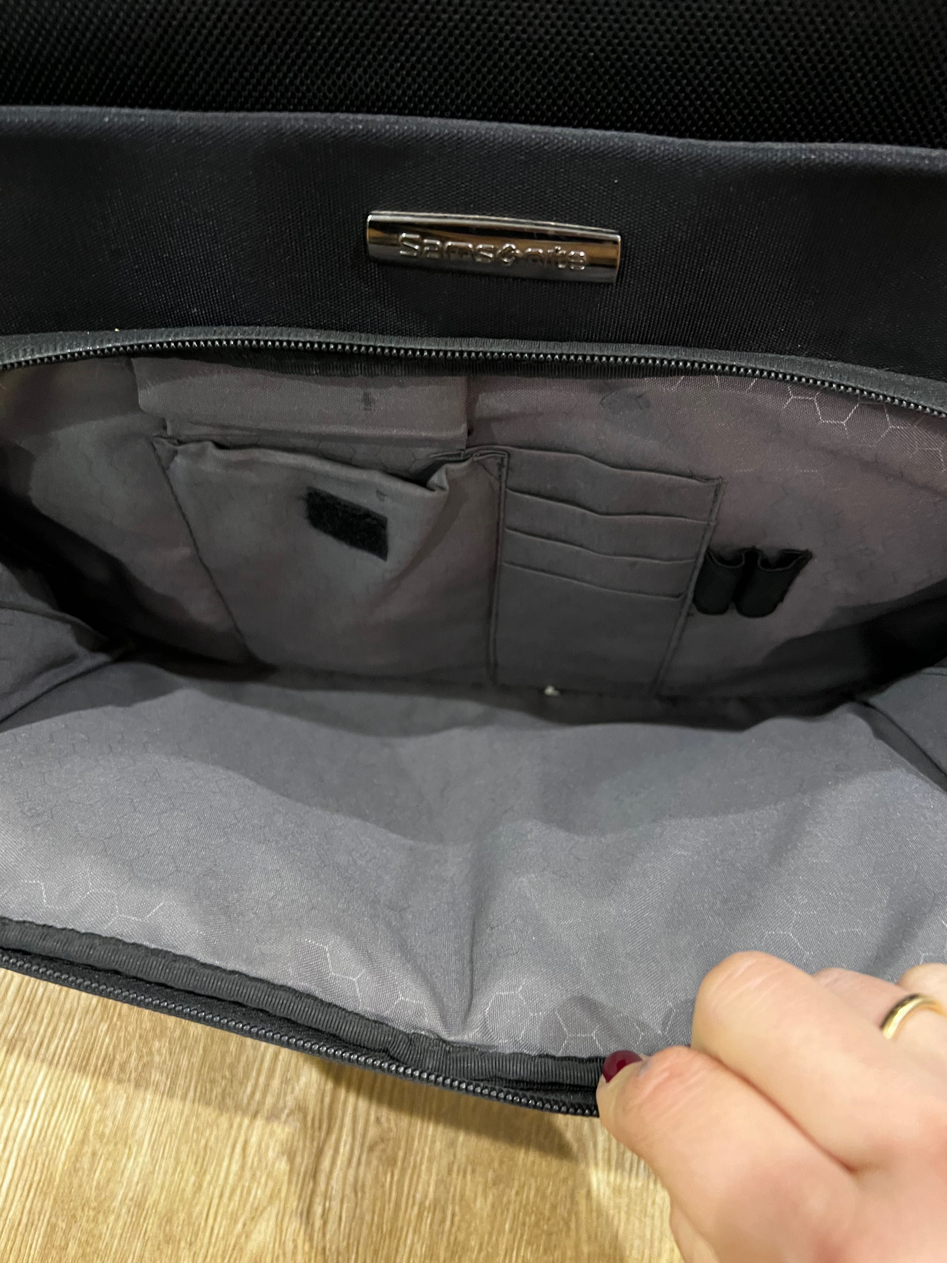 Samsonite бизнес куфар за ръчен багаж