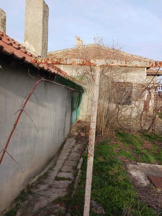 Продава се Къща в с. Пчеларово, Област Добрич - 70 кв.м за 234 €/кв.м - Снимка #10